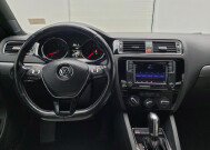 2016 Volkswagen Jetta in Marietta, GA 30062 - 2314824 22