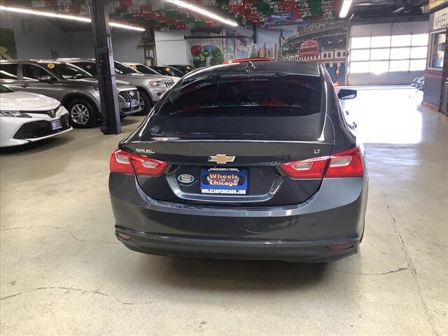 2016 Chevrolet Malibu in Chicago, IL 60659 - 2315010 4