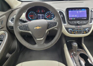 2019 Chevrolet Malibu in Indianapolis, IN 46222 - 2315512 26