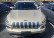2015 Jeep Cherokee in Phoenix, AZ 85022 - 2315693 2