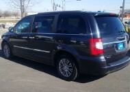 2014 Chrysler Town & Country in Green Bay, WI 54304 - 2315707 28