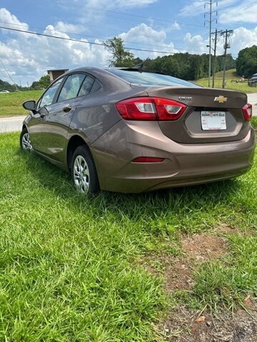 2019 Chevrolet Cruze in Commerce, GA 30529 - 2316352 6