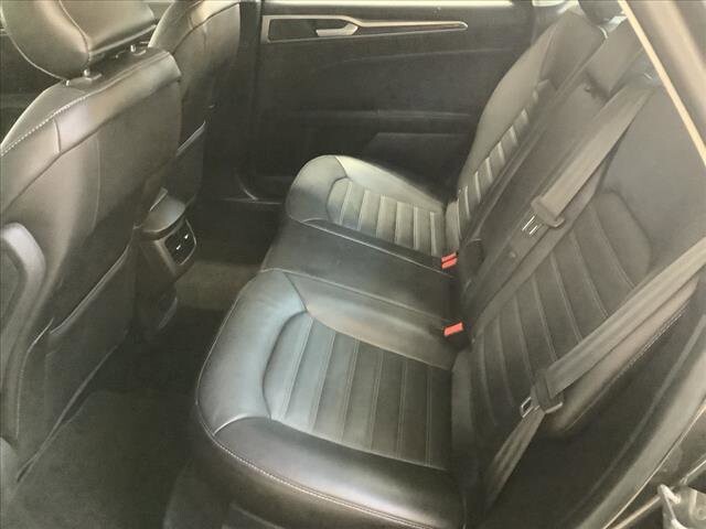 2015 Ford Fusion in Chicago, IL 60659 - 2316353 17