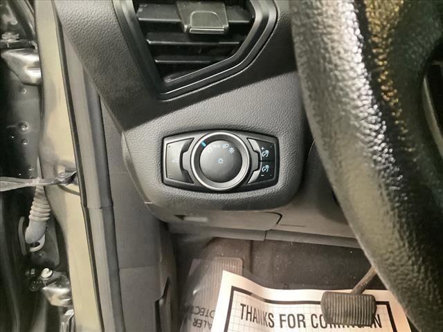 2017 Ford Escape in Chicago, IL 60659 - 2316354 11