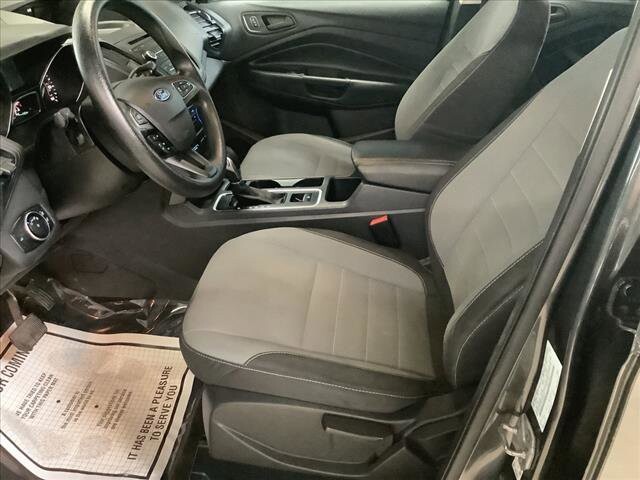 2017 Ford Escape in Chicago, IL 60659 - 2316354 10
