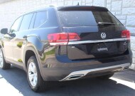 2018 Volkswagen Atlas in Decatur, GA 30032 - 2316387 4