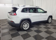 2019 Jeep Cherokee in St. Louis, MO 63125 - 2317613 10
