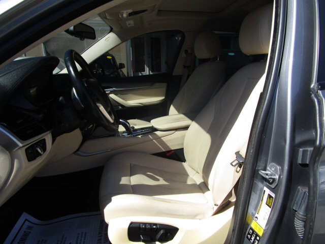 2016 BMW X6 in Tampa, FL 33604-6914 - 2317684 43