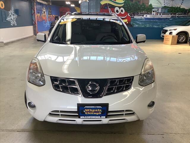 2013 Nissan Rogue in Chicago, IL 60659 - 2317685 8