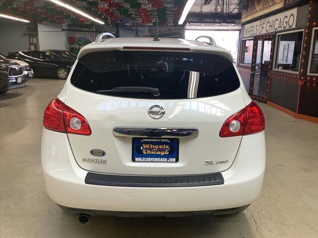 2013 Nissan Rogue in Chicago, IL 60659 - 2317685 4