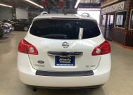 2013 Nissan Rogue in Chicago, IL 60659 - 2317685 4