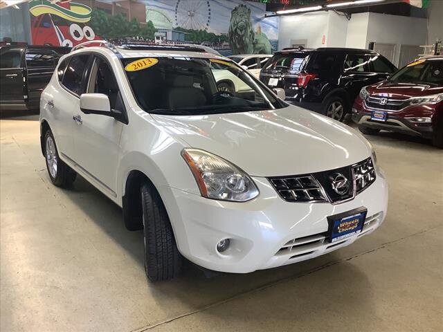 2013 Nissan Rogue in Chicago, IL 60659 - 2317685 7