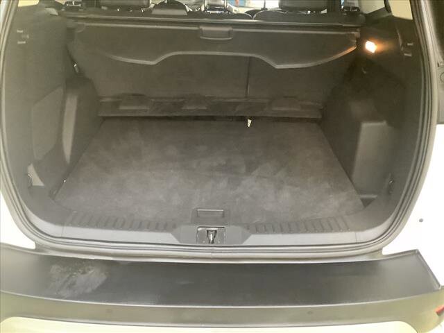 2013 Ford Escape in Chicago, IL 60659 - 2317686 19