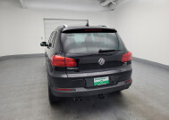 2017 Volkswagen Tiguan in Toledo, OH 43617 - 2317977 6