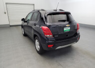 2021 Chevrolet Trax in Temple Hills, MD 20746 - 2318063 5