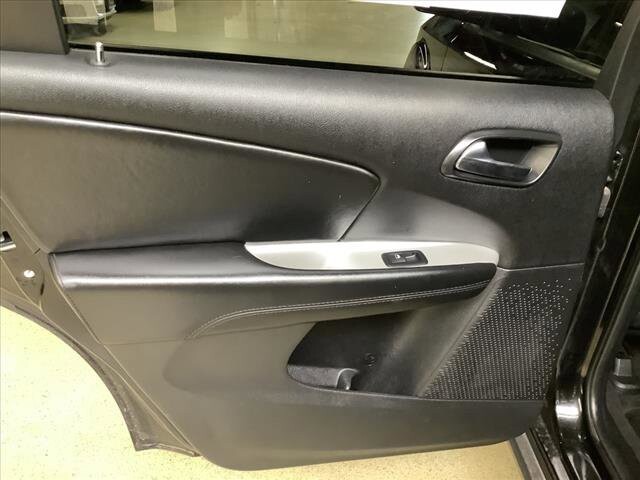 2019 Dodge Journey in Chicago, IL 60659 - 2318264 16