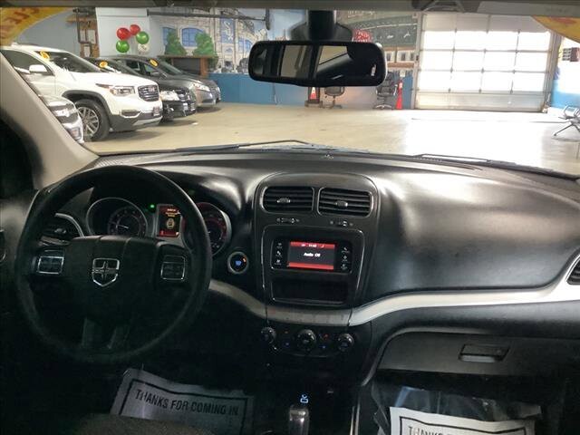 2019 Dodge Journey in Chicago, IL 60659 - 2318264 20