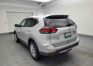 2018 Nissan Rogue in Columbus, OH 43231 - 2318547 5