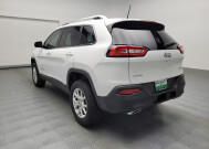 2017 Jeep Cherokee in Fort Worth, TX 76116 - 2318802 5
