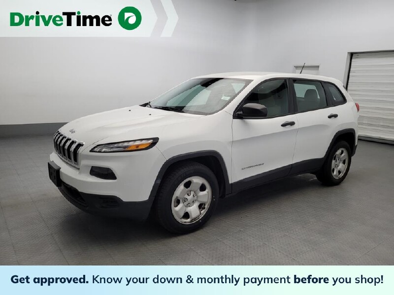 2017 Jeep Cherokee in Pittsburgh, PA 15236 - 2318806