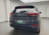 2017 Hyundai Tucson in Eastpointe, MI 48021 - 2319060 7