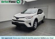 2017 Toyota RAV4 in Eastpointe, MI 48021 - 2319285 1