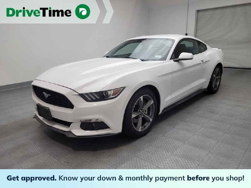 2016 Ford Mustang in Downey, CA 90241 - 2319548