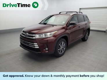 2017 Toyota Highlander in Pittsburgh, PA 15236