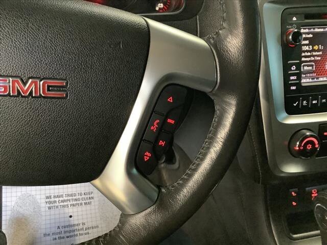 2014 GMC Acadia in Chicago, IL 60659 - 2320060 13