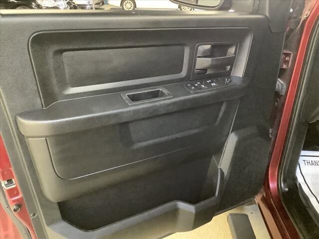 2018 RAM 1500 in Chicago, IL 60659 - 2320061 9