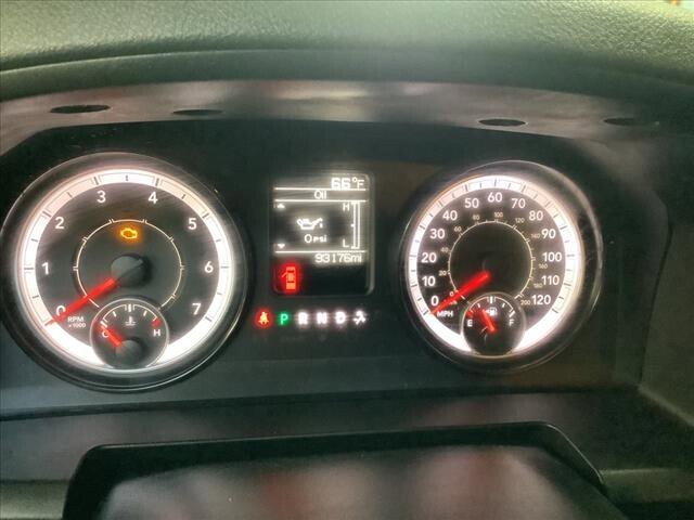 2018 RAM 1500 in Chicago, IL 60659 - 2320061 13