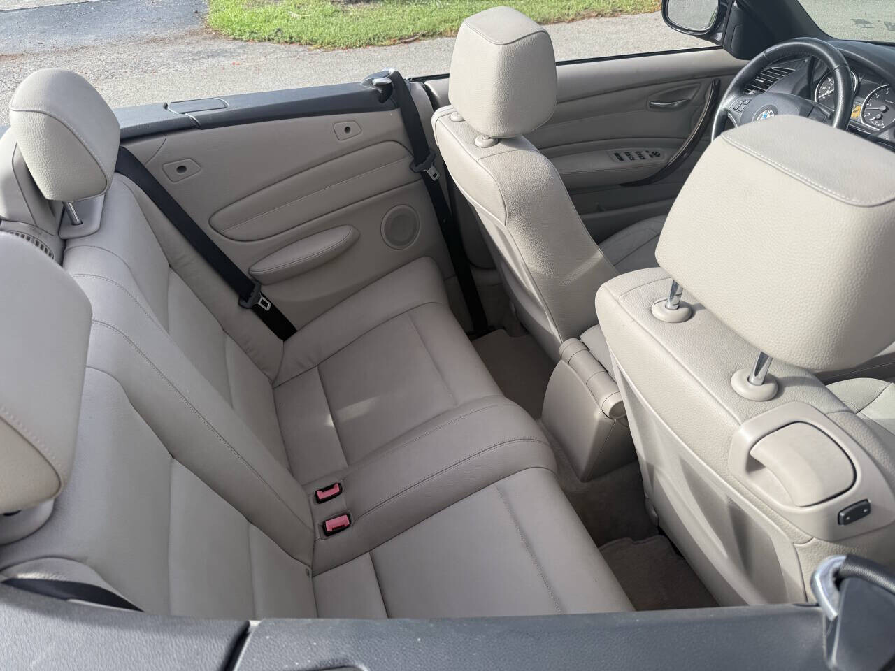 2011 BMW 128i in Hollywood, FL 33023-1906 - 2320064 22