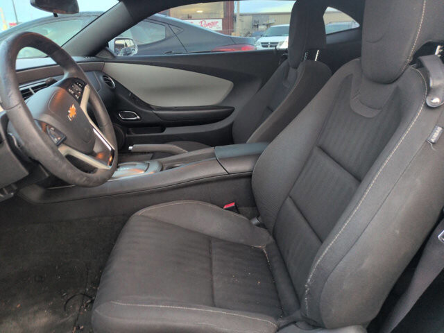 2013 Chevrolet Camaro in North Little Rock, AR 72117-1620 - 2320078 4