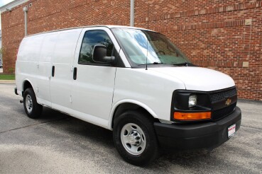 2016 Chevrolet Express 2500 in Lombard, IL 60148