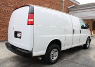 2016 Chevrolet Express 2500 in Lombard, IL 60148 - 2320118 5