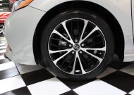 2018 Toyota Camry in Lombard, IL 60148 - 2320120 46