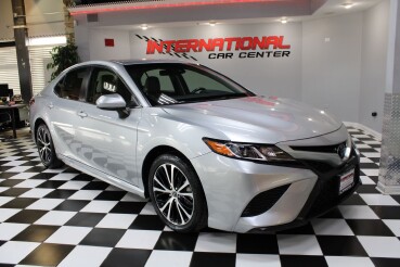2018 Toyota Camry in Lombard, IL 60148