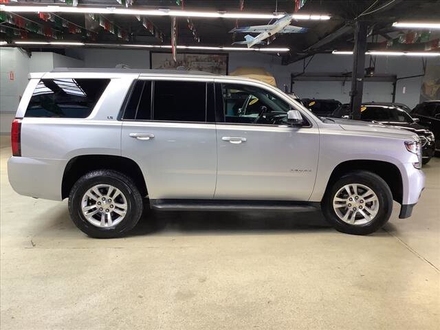 2015 Chevrolet Tahoe in Chicago, IL 60659 - 2320603 6
