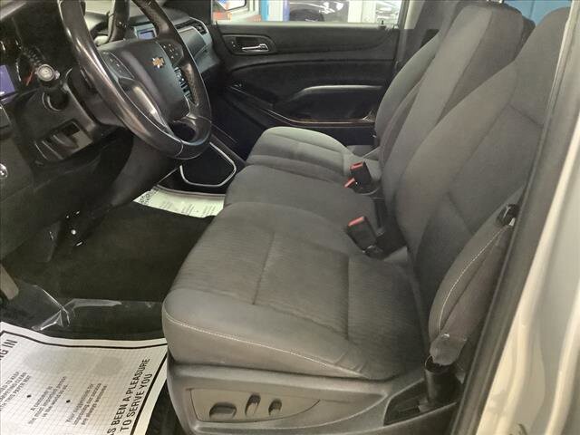 2015 Chevrolet Tahoe in Chicago, IL 60659 - 2320603 10