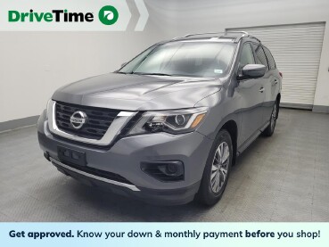 2020 Nissan Pathfinder in Des Moines, IA 50310