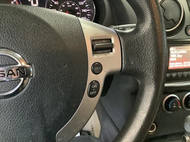 2013 Nissan Rogue in Chicago, IL 60659 - 2320685 13