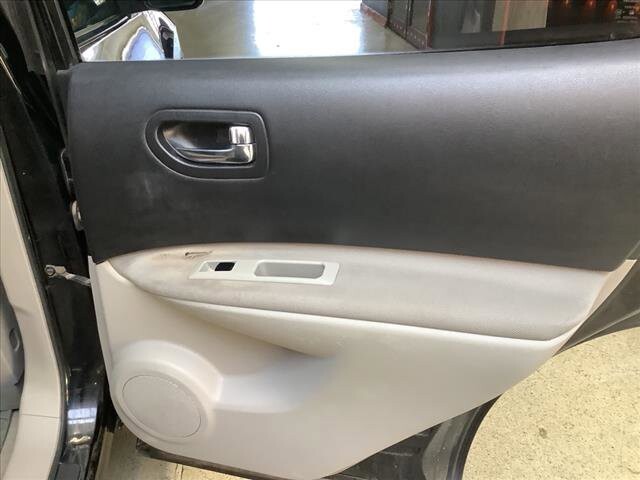 2013 Nissan Rogue in Chicago, IL 60659 - 2320685 19