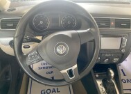 2014 Volkswagen Jetta in Milwaukee, WI 53221 - 2320980 5