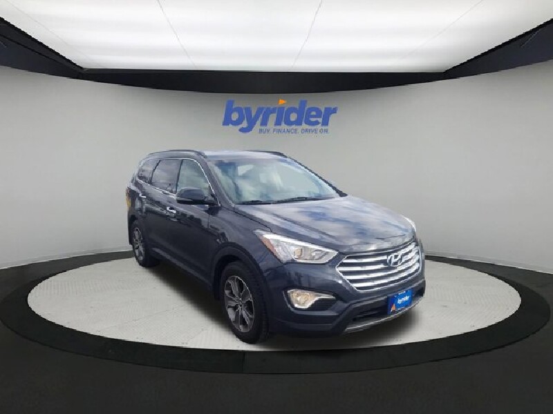 2014 Hyundai Santa Fe in Green Bay, WI 54304 - 2321027
