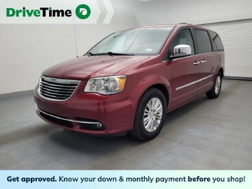 2016 Chrysler Town & Country in Gastonia, NC 28056