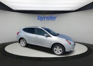 2009 Nissan Rogue in Milwaukee, WI 53221 - 2321253 10