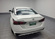 2020 Nissan Altima in Indianapolis, IN 46222 - 2321293 6