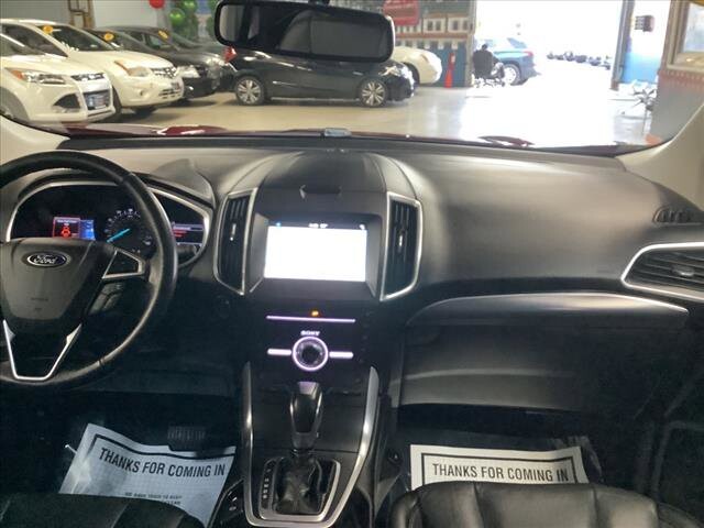 2017 Ford Edge in Chicago, IL 60659 - 2321508 20