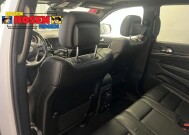 2021 Jeep Grand Cherokee in Milwaulkee, WI 53221 - 2321611 13