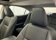 2016 Lexus ES 350 in Milwaulkee, WI 53221 - 2321613 10